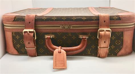 louis vuitton luggage 1800|louis vuitton luggage used.